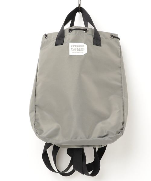 FREDRIK PACKERS(フレドリックパッカーズ)の「【FREDRIK PACKERS/フレドリックパッカーズ】-別注- 420D BLOOM PACK ナイロンバックパック/リュック(バックパック/リュック・レディース・チャコールグレー/ブラック/ベージュ/シルバー・FREE)」の21枚目の写真