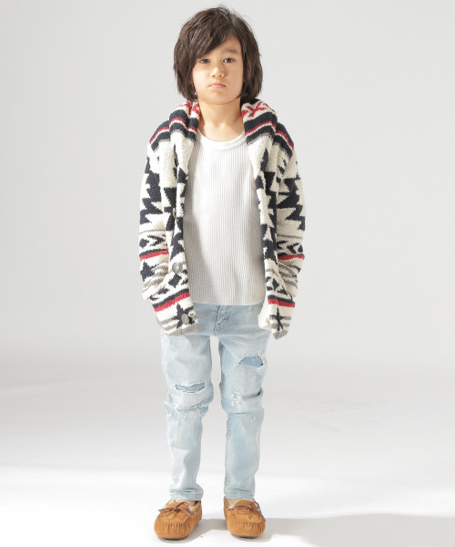 BAYFLOW（ベイフロー）の「[KIDS]ネイティブショールカーデ（カーディガン/ボレロ・キッズ・ブラック/オフホワイト・MEDIUM/X-LARGE）」の5枚目の写真