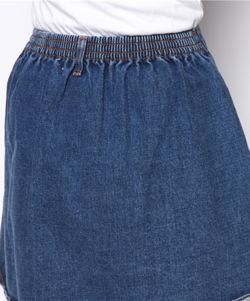 WEGO(ウィゴー)の「WEGO/デニムチェリー刺繍スカート(デニムスカート・レディース・インディゴブルー/ダークインディゴブルー・FREE)」の6枚目の写真