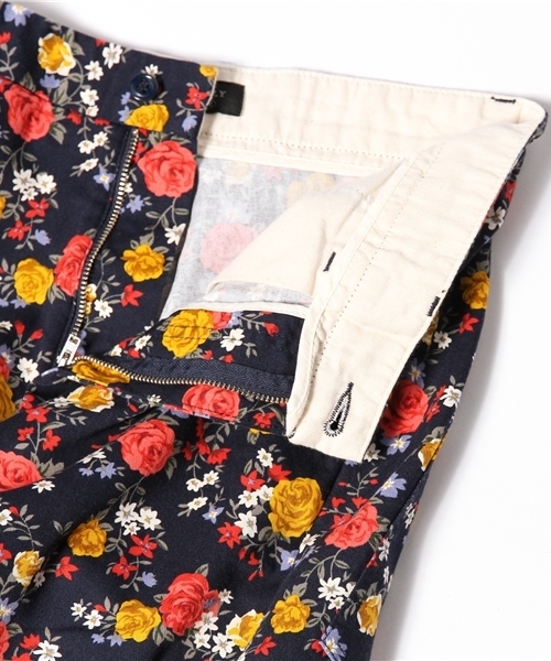 SHIPS JET BLUE（シップスジェットブルー）の「SGS: フラワー/リラックス テーパード パンツ（チノパンツ・メンズ・ネイビー/ベージュ/ダークブルー/ブラック/コバルトブルー・SMALL/LARGE/MEDIUM）」の16枚目の写真