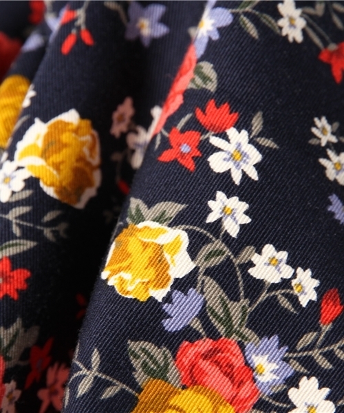 SHIPS JET BLUE（シップスジェットブルー）の「SGS: フラワー/リラックス テーパード パンツ（チノパンツ・メンズ・ネイビー/ベージュ/ダークブルー/ブラック/コバルトブルー・SMALL/LARGE/MEDIUM）」の18枚目の写真