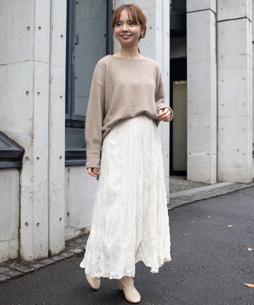 flower(フラワー)の「ニュアンスドットスカート(スカート・レディース・ブラック/グリーン/アイボリー・FREE)」の2枚目の写真