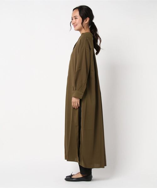 Culture Medium(カルチャーミディアム)の「ロングサイドスリットワンピース(シャツワンピース・レディース・ブラック/ベージュ/カーキ/テラコッタ・FREE)」の5枚目の写真