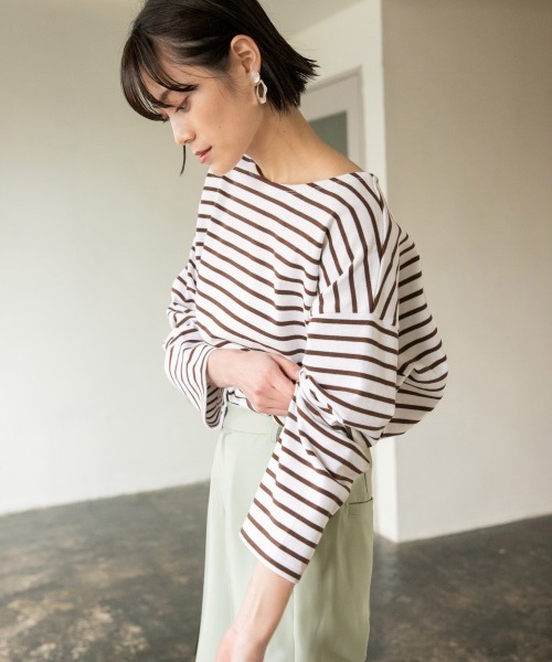 LOWRYS FARM（ローリーズファーム）の「ＵＳＡボーダーＬＳ　862052（Tシャツ/カットソー・レディース・ブラウン/オフホワイト/ブルー/グリーン・FREE）」の2枚目の写真