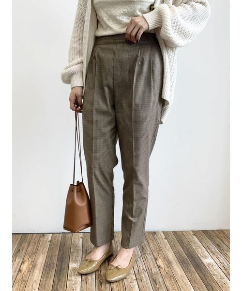 earth music&ecology（アースミュージックアンドエコロジー）の「ラクラクテーパードパンツ ＊（その他パンツ・レディース・ブラック/ベージュ/その他9/その他12/ブラック系その他3/ベージュ系その他4・M/L）」の21枚目の写真