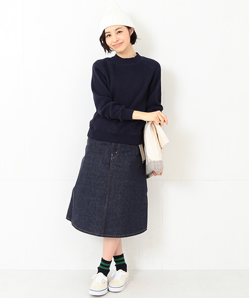 BEAMS BOY(ビームスボーイ)の「Jackman / ワッフル ミドルネック トップス(スウェット・レディース・ナチュラル/ネイビー・ONE SIZE)」の20枚目の写真