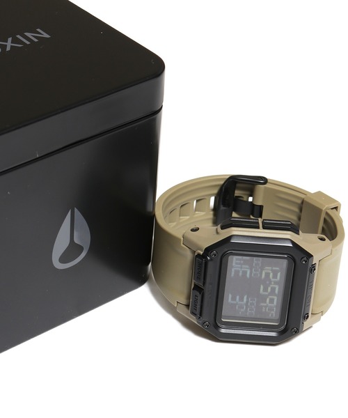 NIXON THE REGULUS デジタル腕時計100m防水 NIXON（ニクソン）の「NIXON/ニクソン The Regulus 腕時計