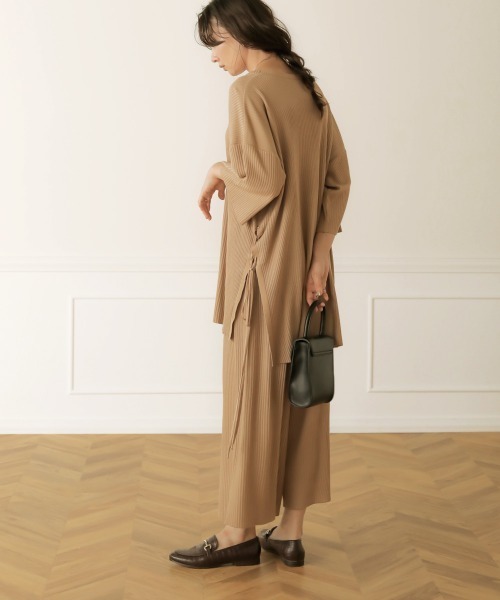 Bab（バブ）の「サイドリボンニットアップ（セットアップ・レディース・ブラック/ベージュ/ブラウン/アイボリー・FREE）」の4枚目の写真