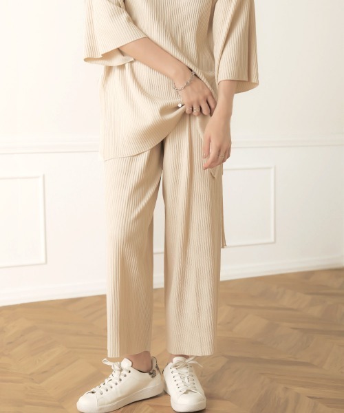 Bab（バブ）の「サイドリボンニットアップ（セットアップ・レディース・ブラック/ベージュ/ブラウン/アイボリー・FREE）」の6枚目の写真