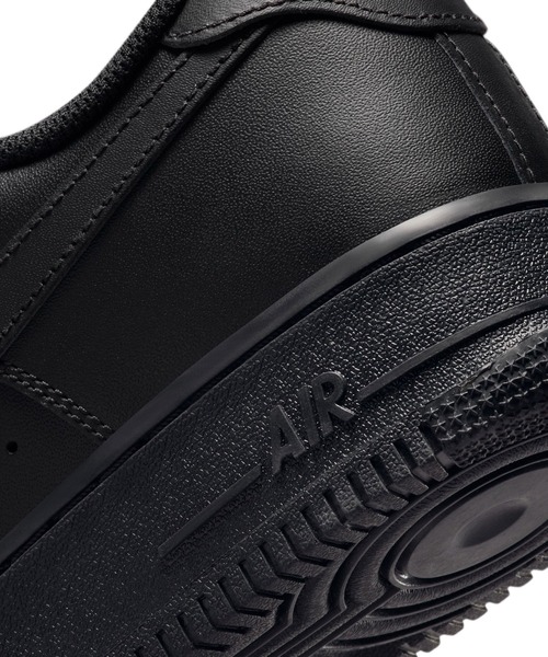 NIKE(ナイキ)の「NIKE AIR FORCE 1 07 / ナイキ エア フォース 1 07 【SP】(スニーカー・メンズ・ブラック・26.5cm/27.0cm/27.5cm/28.0cm/28.5cm/29.0cm/26.0cm/25.5cm/30.0cm)」の4枚目の写真