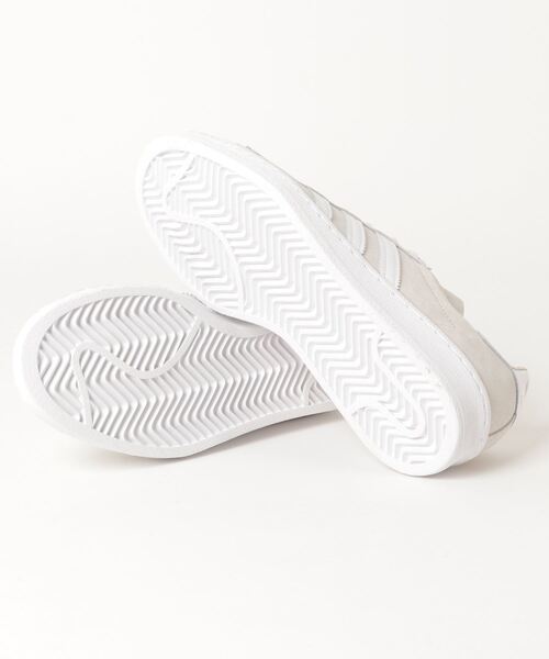 adidas(アディダス)の「adidas アディダス CAMPUS 80s W FX5457 ALUM/FWWT/FWWT(スニーカー・レディース・ベージュ系その他・23.5cm/24.0cm/22.5cm/23.0cm/24.5cm/25.0cm/25.5cm/22.0cm)」の3枚目の写真