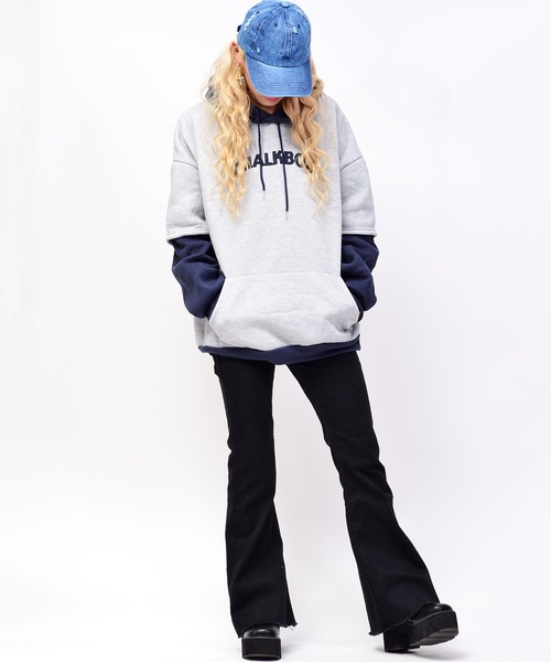 「shesame」 プルオーバーパーカー フリー ネイビー レディース babyShoop（ベイビーシュープ）の「CHALKBOXロゴプルオーバー