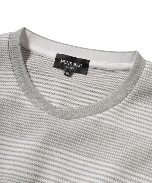 MEN'S BIGI(メンズビギ)の「フクレボーダー ストレッチロングTシャツ(Tシャツ/カットソー・メンズ・ネイビー/ホワイト/ブラウン・02/03/01)」の22枚目の写真