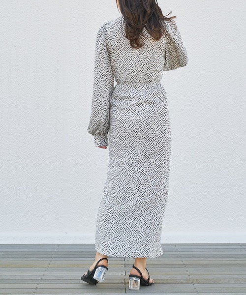 SALON by Chico限定】小花柄カシュクールロングワンピース