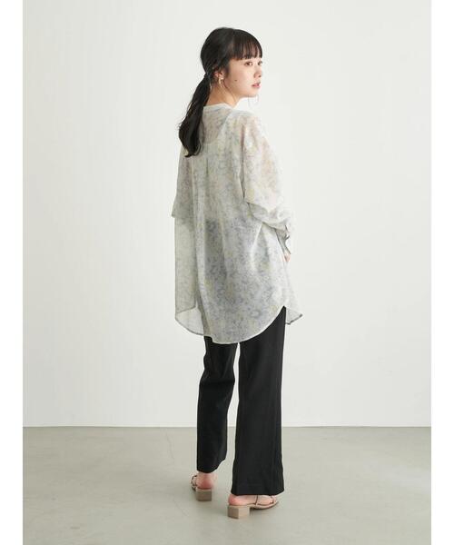 earth music&ecology(アースミュージックアンドエコロジー)の「バンドカラーシアーシャツ *(シャツ/ブラウス・レディース・ベージュ/ブラウン/サックスブルー/ミント・FREE)」の19枚目の写真