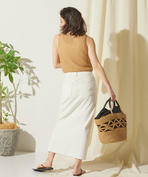 Willful by lipstar（ウィルフル バイ リップスター）の「【Willful by lipstar】Vネックニットタンクトップ（ニット/セーター・レディース・その他/ブラック/ベージュ・M）」の14枚目の写真