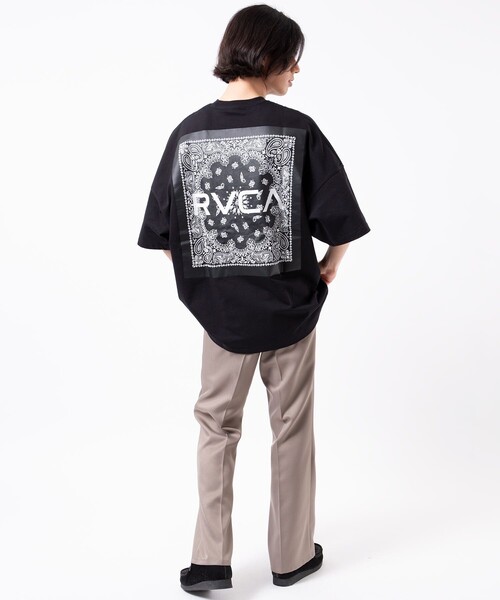 RVCA（ルーカ）の「RVCA/ルーカ 別注 BANDANA BACK PRINT TEE