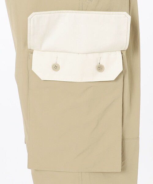 J.PRESS YORK STREET（ジェイプレスヨークストリート）の「【UNISEX】ナイロン 4WAY カーゴパンツ（その他パンツ・メンズ・ベージュ系/オリーブ系/ネイビー系・SMALL/LARGE）」の9枚目の写真