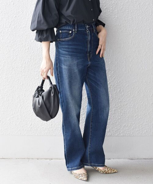 SHIPS（シップス）の「【WEB限定】デニムワイドテーパードパンツ◇（デニムパンツ・レディース・ライトブルー/ネイビー/ダークブルー/ロイヤルブルー・1/2/11/4/6/8/10/9/3/5/7/12）」の20枚目の写真