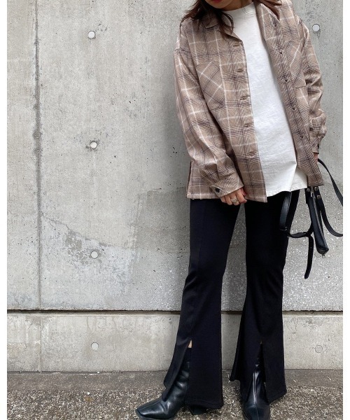 LiSeek(リシーク)の「【LiSeeK】スリーブドッキングロンT(Tシャツ/カットソー・レディース・ラベンダー/ブルー/ホワイト/ダークグレー・FREE)」の5枚目の写真