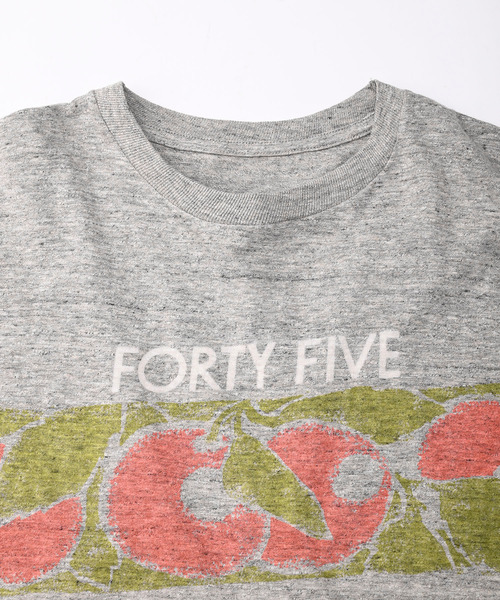 45R/45rpm フルーツものがたりプリントの908丸胴Tシャツ（チェリートップ） グレー フォーティーファイブアールピーエム 5-0708S 265406 45rpm - 45R/45rpm フルーツものがたりプリントの908丸胴Tシャツ