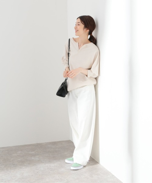 SLOBE IENA（スローブイエナ）の「パイルキーネックプルオーバー【手洗い可能】◆（Tシャツ/カットソー・レディース・ブラック/アイボリー・FREE）」の16枚目の写真