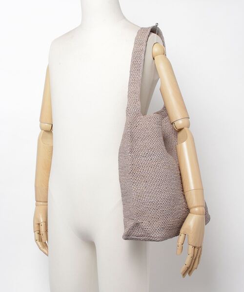 Helen Kaminski（ヘレンカミンスキー）の「HELEN KAMINSKI(ヘレンカミンスキー)Iconic Raffia Crochet Bags（トートバッグ・レディース・グレー・F）」の5枚目の写真