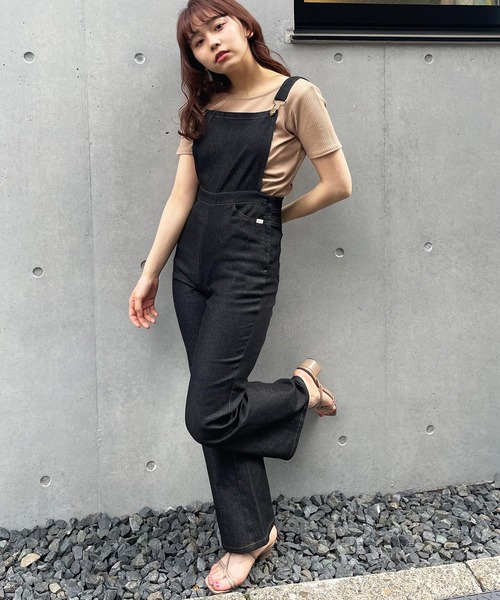 frunco（フランコ）の「タイトフレアサロペット（サロペット/オーバーオール・レディース・ブラック/アイボリー・FREE）」の20枚目の写真