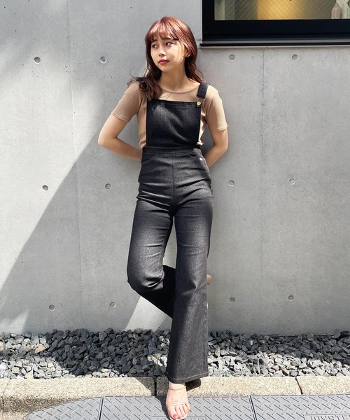 frunco（フランコ）の「タイトフレアサロペット（サロペット/オーバーオール・レディース・ブラック/アイボリー・FREE）」の3枚目の写真