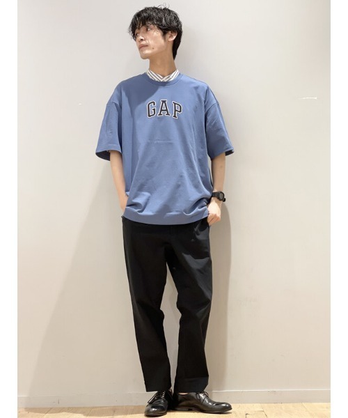 GAP（ギャップ）の「ヘビーウェイトシリーズ ルーズフィット コットン ロゴTシャツ（Tシャツ/カットソー・メンズ・ベージュ/ホワイト/ブルー・S/XL/M/L/XXS/XS）」の6枚目の写真