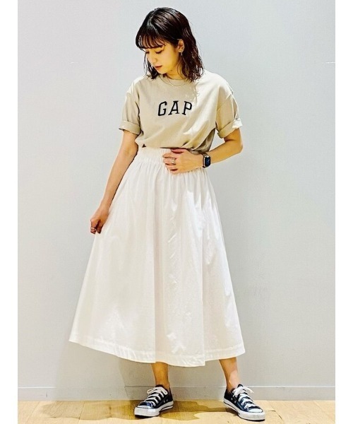 GAP（ギャップ）の「ヘビーウェイトシリーズ ルーズフィット コットン ロゴTシャツ（Tシャツ/カットソー・メンズ・ベージュ/ホワイト/ブルー・S/XL/M/L/XXS/XS）」の11枚目の写真