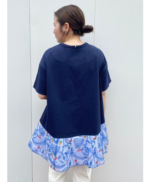 BEARDSLEY（ビアズリー）の「フルーツ刺繍ブラウス（シャツ/ブラウス・レディース・ネイビー/ホワイト・FREE）」の2枚目の写真