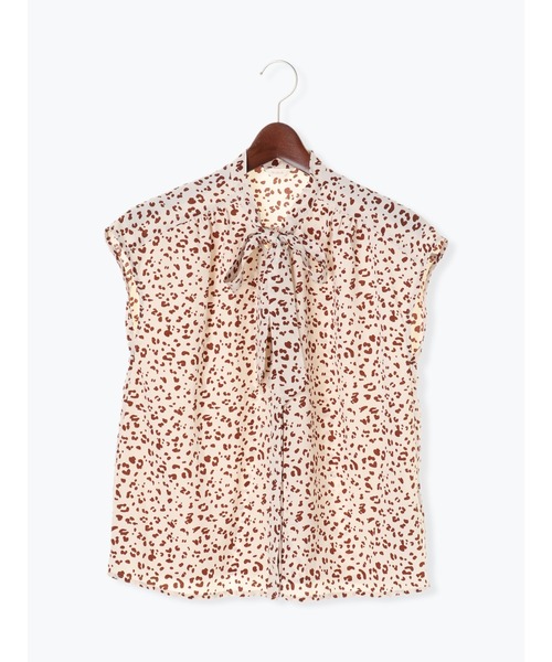 Te chichi（テチチ）の「レオパードボウタイリボンブラウス