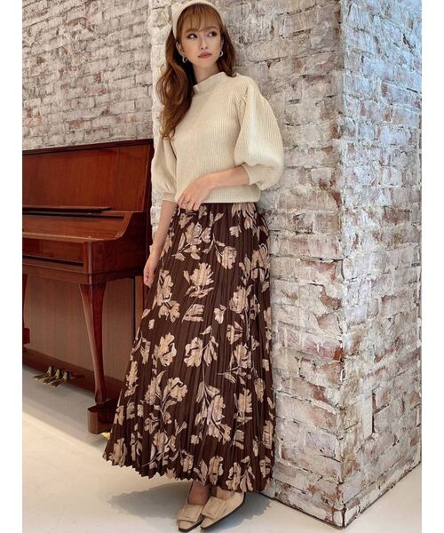 RESEXXY(リゼクシー)の「バックリボンボリュームニットトップス(ニット/セーター・レディース・ブラック/ラベンダー/ブラウン/ベージュ・FREE)」の20枚目の写真