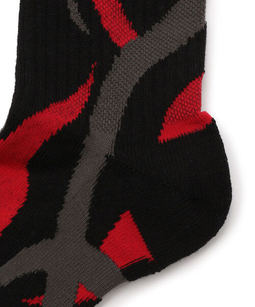 DANKE SCHON(ダンケシェーン)の「DankeSchon/ダンケシェーン/トライバルソックス/TRIBAL SOCKS(ソックス/靴下・メンズ・グレー/レッド・FREE)」の4枚目の写真