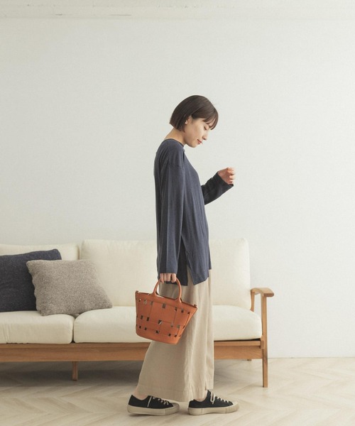 FORK&SPOON（フォークアンドスプーン）の「FORK&SPOON　麻レーヨンテレコロングスリーブカットソー（Tシャツ/カットソー・レディース・アイボリー/ネイビー・ONE）」の17枚目の写真