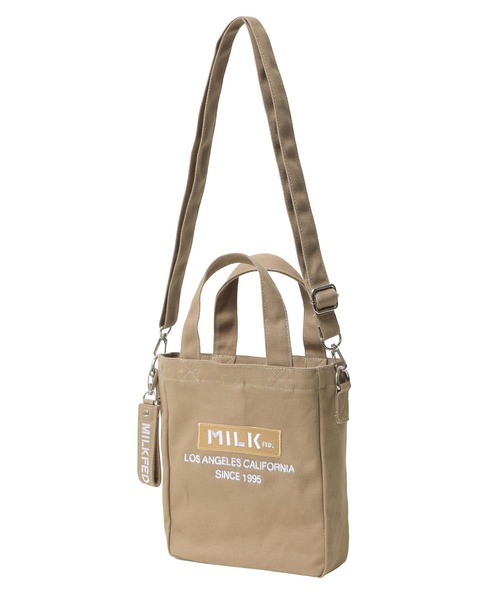 MILKFED.（ミルクフェド）の「BAR AND UNDERLOGO SQUARE SHOULDER BAG/ショルダーバッグ（ショルダーバッグ・レディース・ホワイト/ブラック/ベージュ/パープル/レッド/ピンク/A・ONE SIZE）」の4枚目の写真