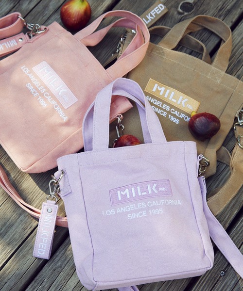MILKFED.（ミルクフェド）の「BAR AND UNDERLOGO SQUARE SHOULDER BAG/ショルダーバッグ（ショルダーバッグ・レディース・ホワイト/ブラック/ベージュ/パープル/レッド/ピンク/A・ONE SIZE）」の16枚目の写真