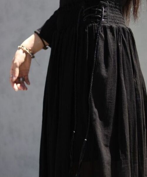 KMRii（ケムリ）の「【別注】KMRii/ケムリ/Lace up Long Skirt/RFL（スカート・レディース・ブラック・FREE）」の15枚目の写真