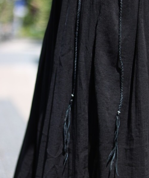 KMRii（ケムリ）の「【別注】KMRii/ケムリ/Lace up Long Skirt/RFL（スカート・レディース・ブラック・FREE）」の5枚目の写真