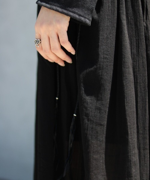 KMRii（ケムリ）の「【別注】KMRii/ケムリ/Lace up Long Skirt/RFL（スカート・レディース・ブラック・FREE）」の2枚目の写真