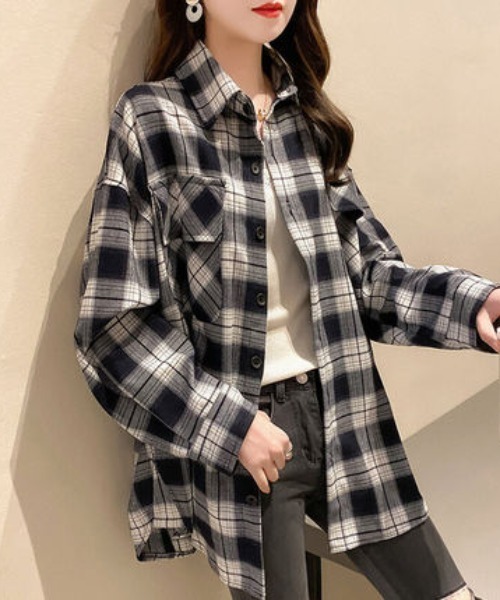 KOR(ケーオーアール)の「オーバーサイズ ドロップショルダー チェックネルシャツ(シャツ/ブラウス・レディース・ピンクベージュ/ライトピンク/ピンク系その他2/イエロー系その他4/グレー系その他3/グレー系その他5/イエロー系その他2/グリーン系その他2/ブルー系その他4/グリーン系その他4/ブラウン系その他4/ピンク系その他4/ピンク系その他5/グリーン系その他/レッド/レッド系その他3/ブルー/グリーン/イエロー系その他6/イエロー/オレンジ/ピンク系その他/イエロー系その他3/グレー系その他6/レッド系その他2/グレー系その他4/ブルー系その他/グリーン系その他3/ピンク/グリーン系その他6/ブラウン系その他/ブラウン系その他3/イエロー系その他/ブルー系その他3/グレー/グレー系その他2/イエロー系その他7/イエロー系その他5/ブルー系その他2/ピンク系その他6/グリーン系その他7/ブラウン系その他2/ブラウン/ピンク系その他3/パープル/グリーン系その他5/レッド系その他/グレー系その他・L/M/S/XL/2XL)」の5枚目の写真