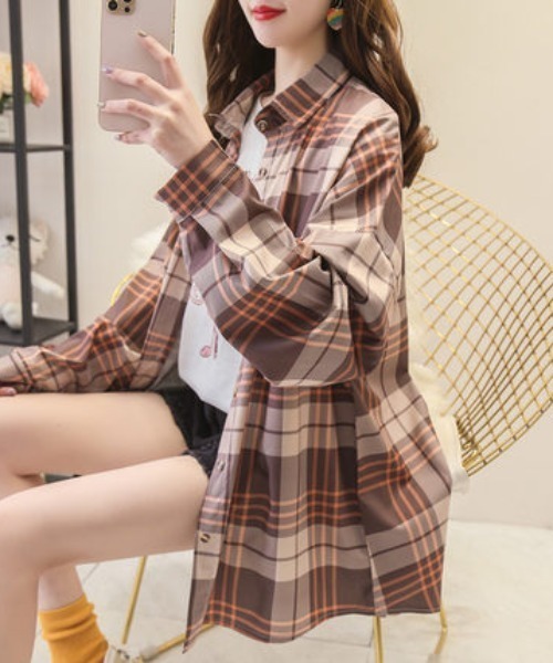 KOR(ケーオーアール)の「オーバーサイズ ドロップショルダー チェックネルシャツ(シャツ/ブラウス・レディース・ピンクベージュ/ライトピンク/ピンク系その他2/イエロー系その他4/グレー系その他3/グレー系その他5/イエロー系その他2/グリーン系その他2/ブルー系その他4/グリーン系その他4/ブラウン系その他4/ピンク系その他4/ピンク系その他5/グリーン系その他/レッド/レッド系その他3/ブルー/グリーン/イエロー系その他6/イエロー/オレンジ/ピンク系その他/イエロー系その他3/グレー系その他6/レッド系その他2/グレー系その他4/ブルー系その他/グリーン系その他3/ピンク/グリーン系その他6/ブラウン系その他/ブラウン系その他3/イエロー系その他/ブルー系その他3/グレー/グレー系その他2/イエロー系その他7/イエロー系その他5/ブルー系その他2/ピンク系その他6/グリーン系その他7/ブラウン系その他2/ブラウン/ピンク系その他3/パープル/グリーン系その他5/レッド系その他/グレー系その他・L/M/S/XL/2XL)」の11枚目の写真