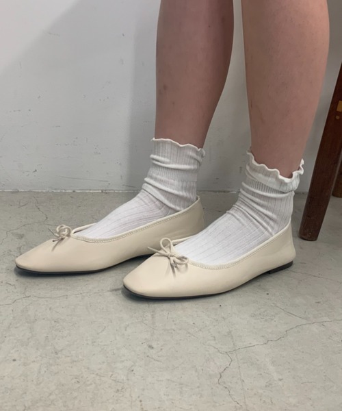 WEGO（ウィゴー）の「WEGO/【WEB限定】フラットバレエシューズ（パンプス・レディース・オフホワイト/シルバー/ブラック/その他1/その他2・LARGE/MEDIUM）」の15枚目の写真