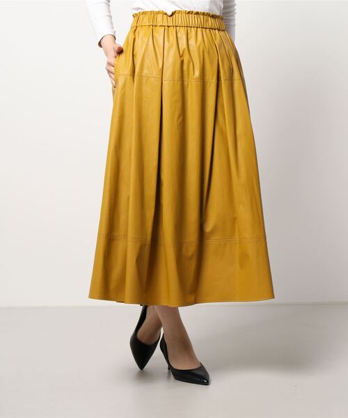 FLOML（フロム）の「◆【FLOML】ライトフェイクレザー（スカート・レディース・イエロー/パープル/ベージュ・38）」の7枚目の写真