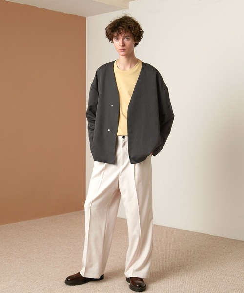 EMMA CLOTHES(エマクローズ)の「TRストレッチスーツ地 ルーズシルエット ノーカラージャケット EMMA CLOTHES(ノーカラージャケット・メンズ・スモークグレー/チャコール/ネイビー・L/M)」の7枚目の写真