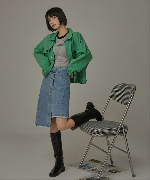 chuu(チュー)の「CHUU インディクロップロングTシャツ(Tシャツ/カットソー・レディース・ブラック/イエロー・FREE)」の13枚目の写真