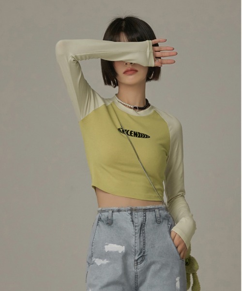chuu(チュー)の「CHUU インディクロップロングTシャツ(Tシャツ/カットソー・レディース・ブラック/イエロー・FREE)」の4枚目の写真