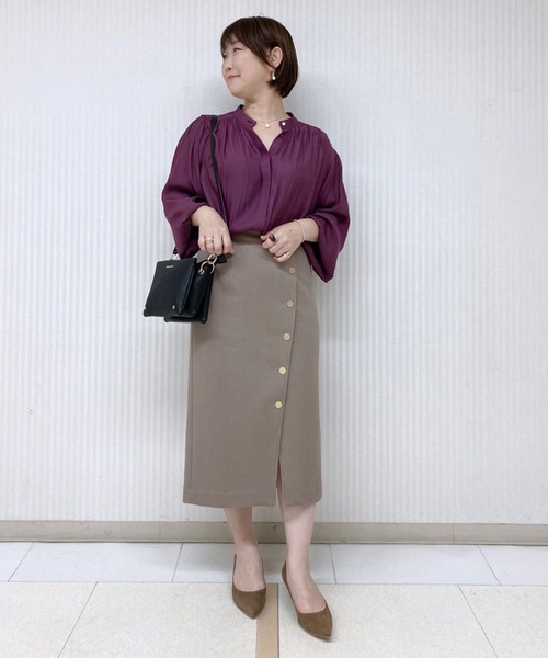 RIVE DROITE（リヴドロワ）の「華やかな着こなしが叶う　カッセンツイルギャザーブラウス（シャツ/ブラウス・レディース・ブラック/パープル/ブルー・FREE）」の19枚目の写真