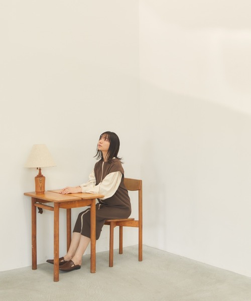 moi tytto（モイテュット）の「リバーシブルラインワンピース（ワンピース・レディース・ベージュ/ブラウン・FREE）」の10枚目の写真